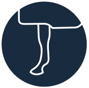 UPPSKURET VID FRAMBENEN