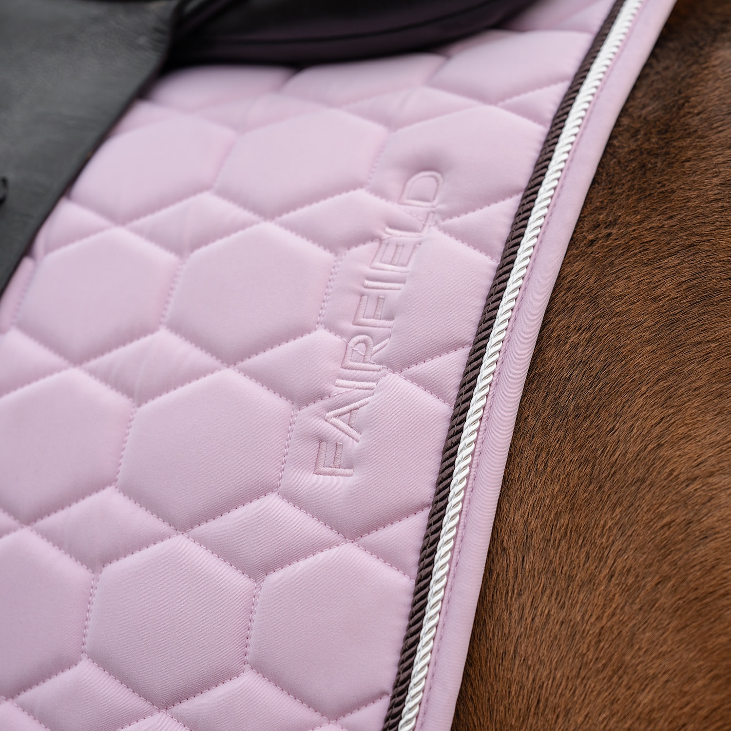 Dressyrschabrak Burghley Fairfield®