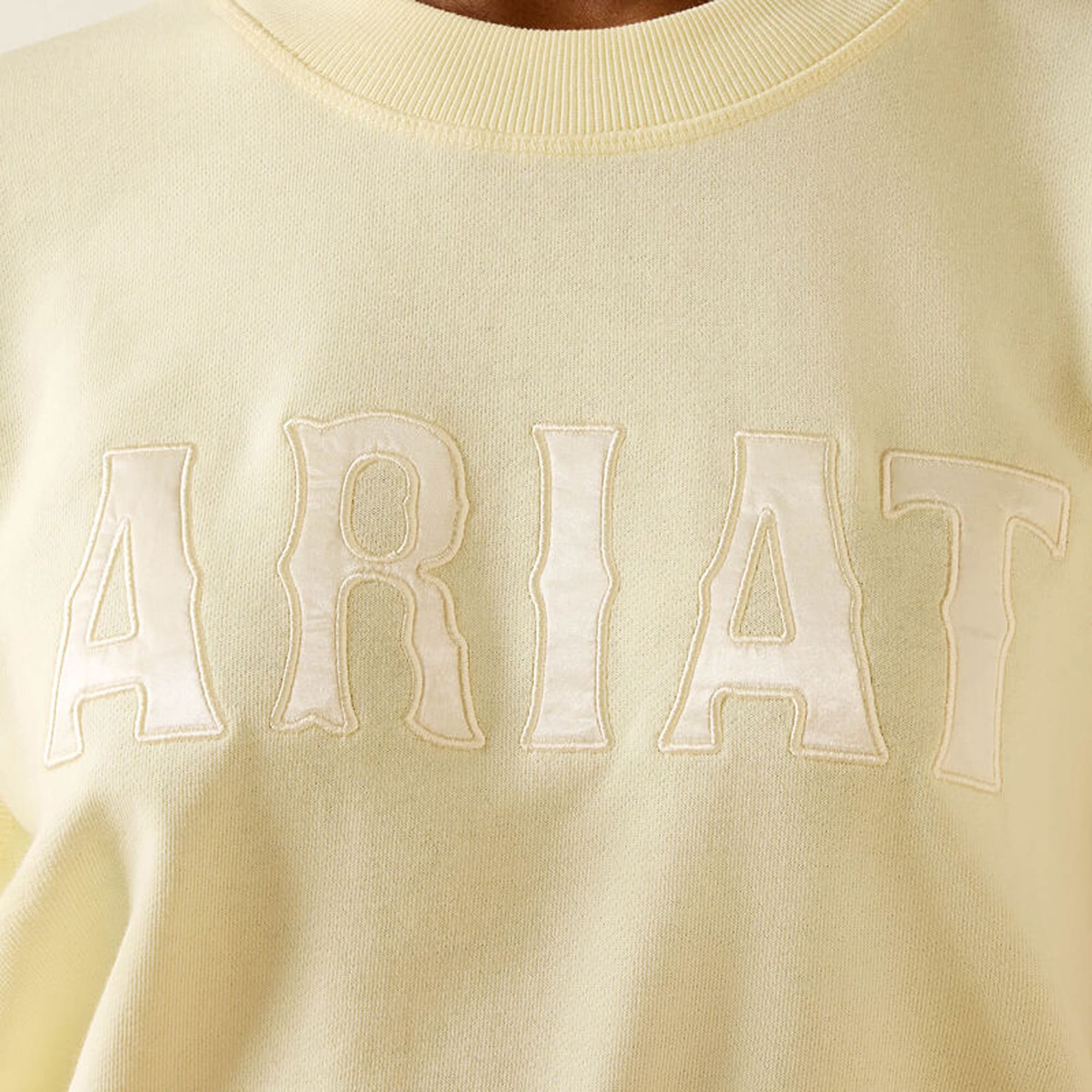Sweatshirt Dam Essential Crew Sweat ARIAT®